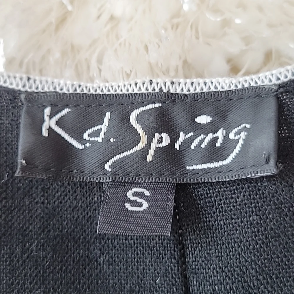 KD Spring Top - Picture 4 of 4